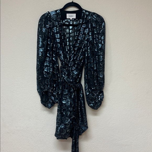 ba&sh NWOT Ginger Blouson-Sleeve Wrap mini dress size XS - Picture 5 of 8